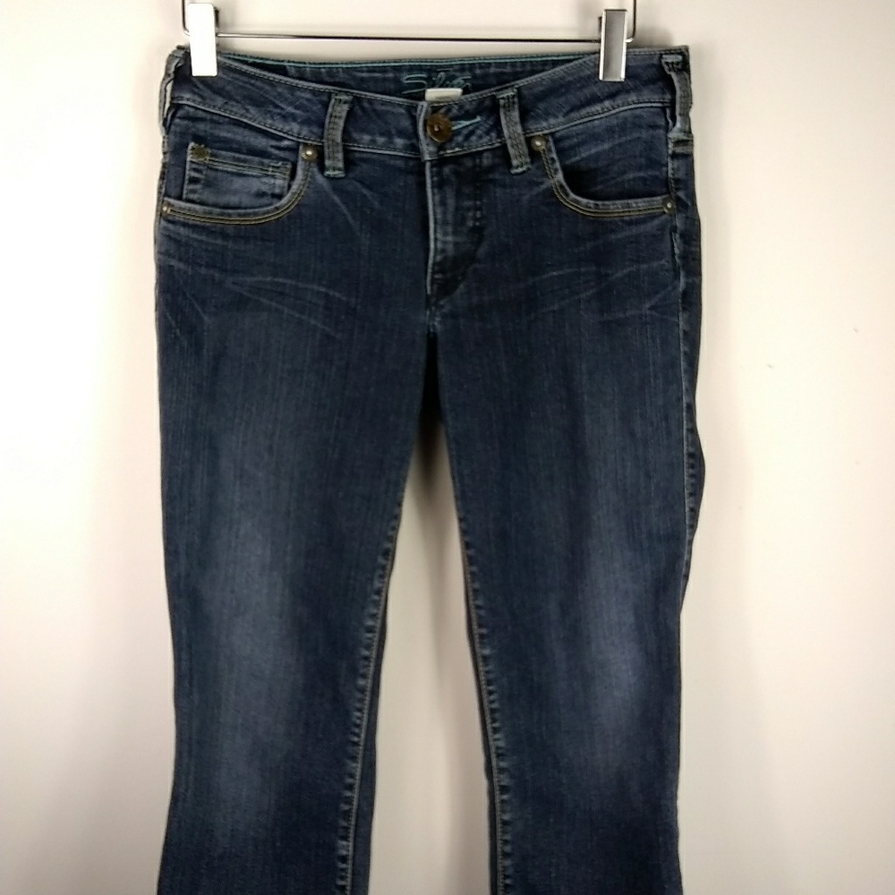 Silver Jeans Aiko Fit Dark Wash Capri Size 28